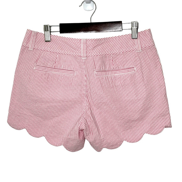 Lilly Pulitzer pink seersucker shorts - Picture 2 of 9